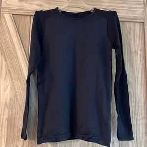 Gently Used Workout top